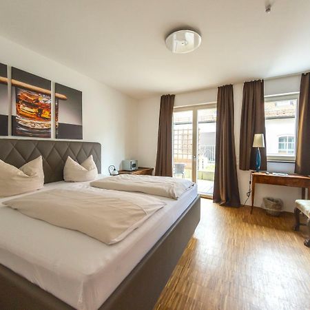 Hotel Freischuetz Ландсхут Экстерьер фото
