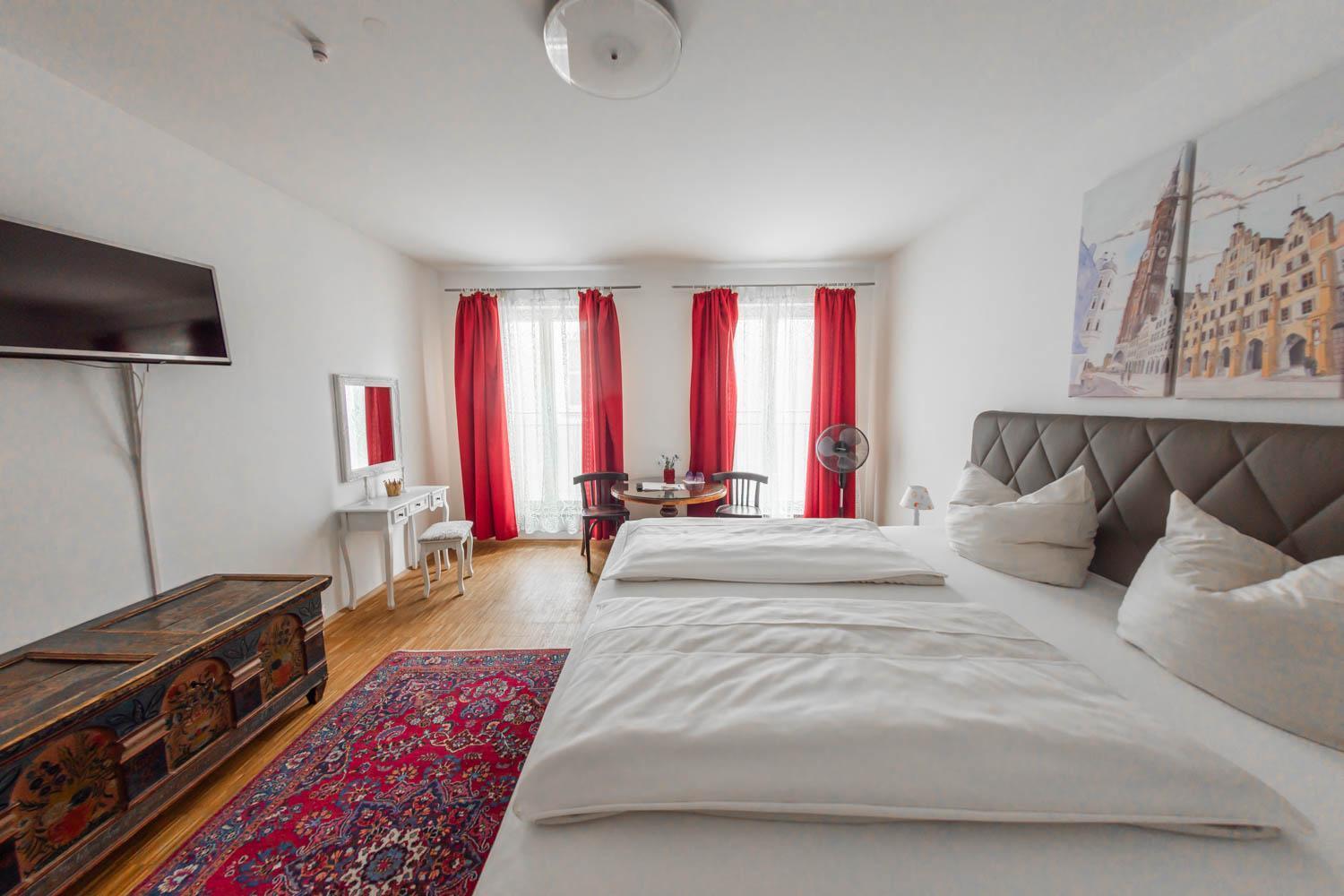 Hotel Freischuetz Ландсхут Экстерьер фото